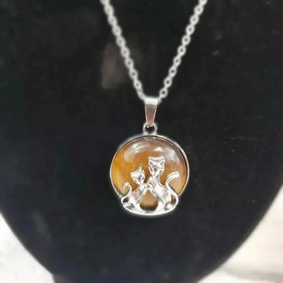 Cats Eye Mother and Baby Cat Necklace with Natural Stone Center Stainless Steel - Picture 8 of 9